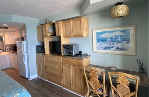 Ortona Park Condo | Beautiful, Affordable, 5th floor Ocean Front - Daytona Beach Resort