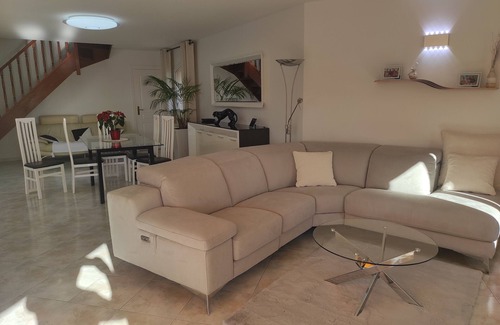 Valescure House | Beautiful air-conditioned villa with large swimming pool on the Valescure golf course