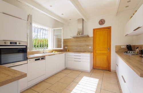 Talasani Villa | Beautiful air-conditioned villa, sleeps 11, private pool, near Moriani Plage.