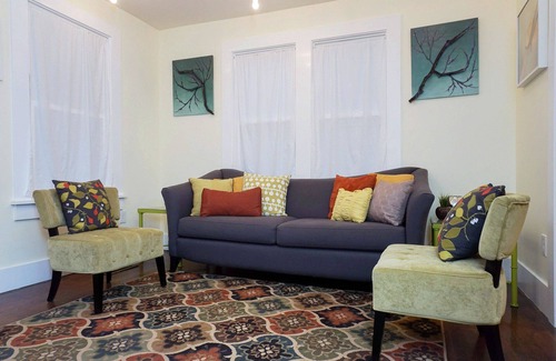 Alberta Arts District House | Beautiful Alberta Arts Abode