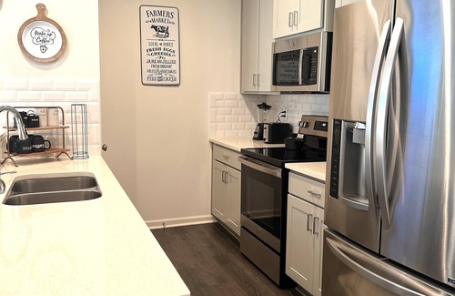 Tucker House | Beautiful and cozy townhouse in Tucker
