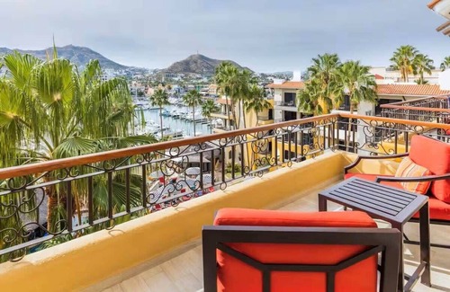 Marina Apartment | Beautiful and Luxurious Studio in Cabo San Lucas