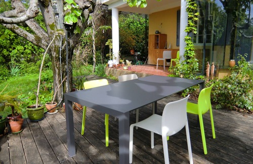 Forcalquier House | Beautiful and pleasant town house with shady garden in Forcalquier