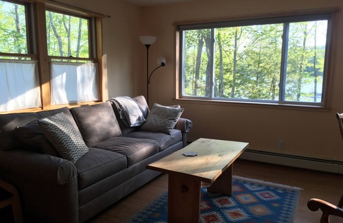Lyme Center House | Beautiful and Quiet 3-bedroom Lake House