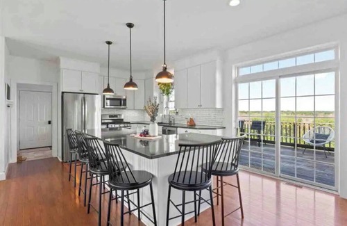 Canandaigua House | Beautiful and Secluded getaway on 10 acres