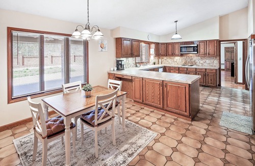 Steele Creek House | Beautiful and Serene 7BR Oasis with Private Pond