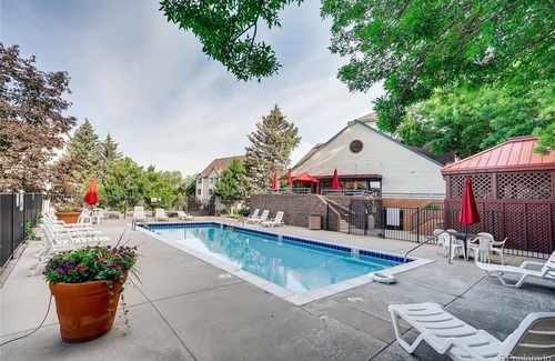 Englewood Condo | Beautiful And Updated 1 Bedroom Condo In DTC W/VIEWS!