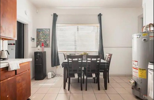 Hoover - Foster House | Beautiful and Workspace and Parking