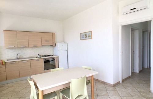 Torre Vado Apartment | Beautiful apartment for 8 people with A/C, terrace and pets allowed