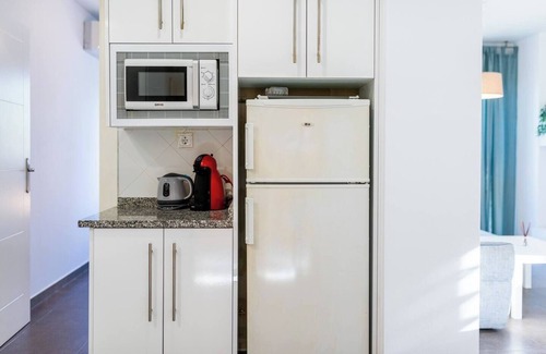 Motril Apartment | Beautiful apartment Torrenueva with pool and near the beach