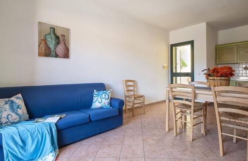 Trinita d'Agultu Apartment | Beautiful apartment for 6 people with WIFI, A/C, pool, TV and patio