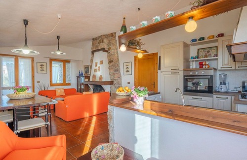 Paduledda Apartment | Beautiful apartment for 6 people with WIFI, A/C, TV and terrace