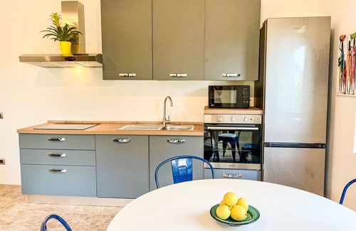 Abbadia Lariana Apartment | Beautiful apartment for 4 guests with WIFI, A/C, TV and patio