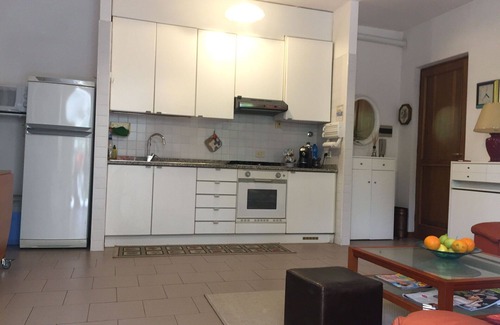 Marina di Massa Apartment | Beautiful apartment for 5 guests with TV, terrace and parking, close to Forte Dei Marmi