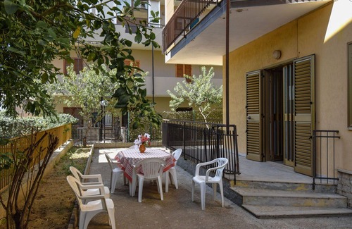 Villapiana Lido Apartment | Beautiful apartment for 6 people with A/C, TV and pets allowed