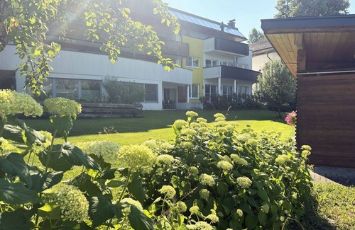Eben im Pongau Apartment | Beautiful apartment for 8 people with TV
