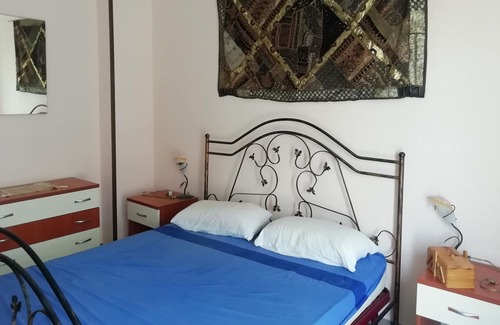 Magazzeno Apartment | Beautiful apartment on the beach overlooking Capri, between Salerno and Paestum