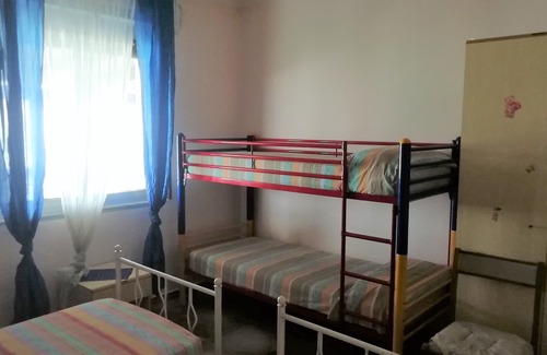 Magazzeno Apartment | Beautiful apartment on the beach overlooking Capri, between Salerno and Paestum