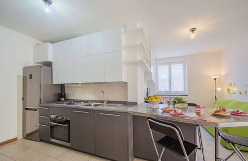 Sestri Levante Apartment | Beautiful apartment for 4 guests with WIFI, A/C, TV, balcony and parking