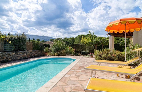 Nans-les-Pins Apartment | Beautiful apartment for 8 people with WIFI, private pool, TV, terrace and parking