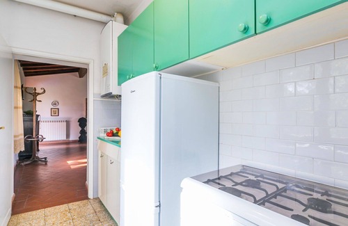 Monteriggioni Villa | Beautiful apartment in villa with pool, WIFI, TV, patio, pets allowed, panoramic view and parking