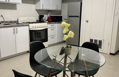 Juarez Municipality House | Beautiful apartment near the American consulate