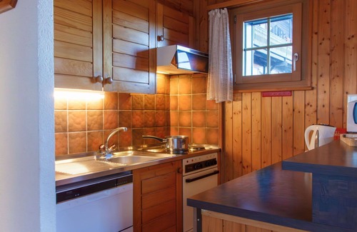 Champoussin Apartment | Beautiful apartment for 4 guests with WIFI, balcony, panoramic view and parking