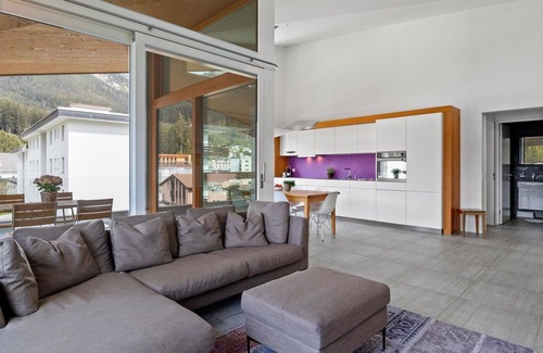 Lenzerheide Apartment | Beautiful apartment for 6 guests with WIFI, TV and balcony
