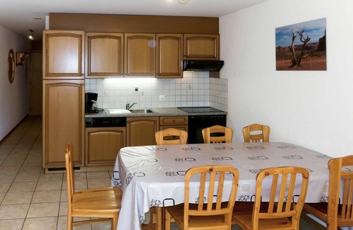 Granges Apartment | Beautiful apartment for 8 people with WIFI, TV, balcony, pets allowed, panoramic view and parking
