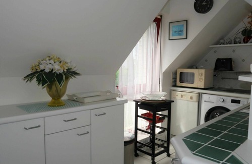 Pont-l'Abbe Apartment | Beautiful apartment for 4 guests with WIFI, TV, terrace and parking