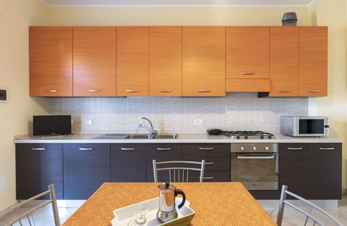 Riva Ligure Apartment | Beautiful apartment for 6 people with A/C, WIFI, TV, balcony and pets allowed
