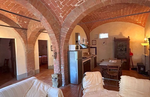 Monteleone d'Orvieto Apartment | Beautiful apartment for 6 people with WIFI, pool, TV and parking