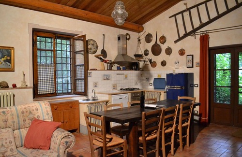 Monteleone d'Orvieto Apartment | Beautiful apartment for 8 people with pool, WIFI and TV