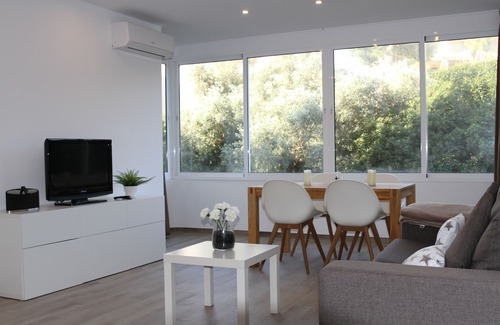Nikki Beach Apartment | Beautiful apartment 100 meters from the beach