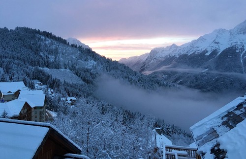 Oz Apartment | Beautiful apartment and balconies on the slopes! Swimming pool, sauna, hammam and fitness
