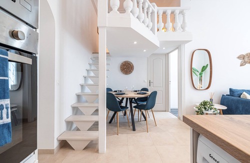 Carre d'Or Apartment | Beautiful apartment - Carré d'Or - A/C