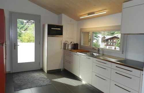 Zweisimmen Apartment | Beautiful apartment for 4 guests with WIFI and balcony