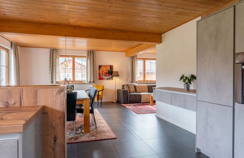 Saalfelden am Steinernen Meer Apartment | Beautiful apartment decorated in style