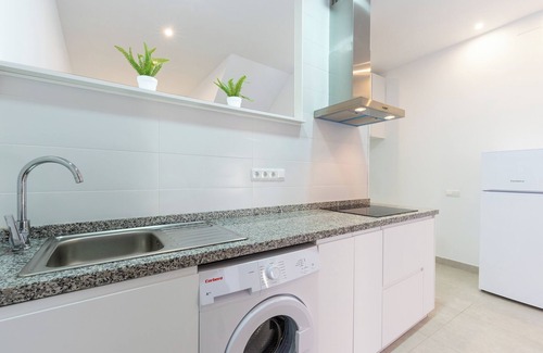 Los Tilos Apartment | Beautiful Apartment “El Andén de la Estación 1” Near the Beach with Air Conditioning