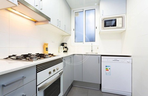 El Camp de l'Arpa del Clot Apartment | Beautiful apartment near the Sagrada Familia