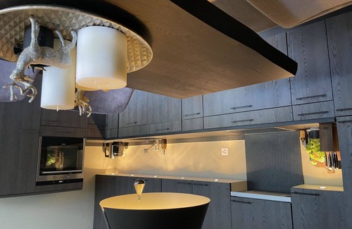 Saas-Fee Apartment | Beautiful apartment for 6 guests with WIFI, TV and balcony