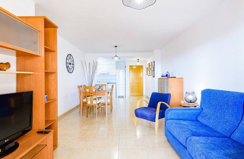 El Grau de Moncofa Apartment | Beautiful apartment for 5 people with pool, WIFI, TV, terrace and pets allowed