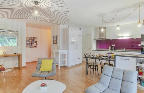 Quiberon Apartment | Beautiful apartment for 4 people with WIFI, TV, balcony and parking