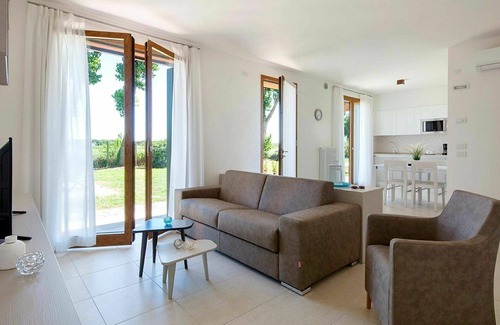 Cavallino-Treporti Apartment | Beautiful apartment for 6 people with A/C, WIFI, TV and parking