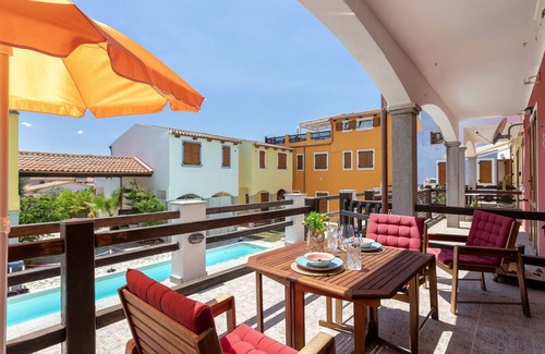 Viddalba Apartment | Beautiful apartment for 4 people with pool, A/C, WIFI, TV, terrace and pets allowed