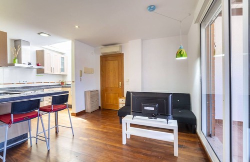 Almeria Apartment | Beautiful apartment for 5 people with WIFI, A/C and TV
