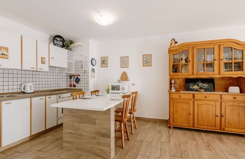 Canazei Apartment | Beautiful apartment for 4 people with WIFI, TV, terrace and pets allowed