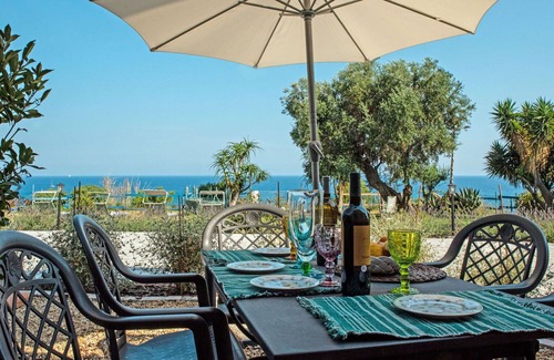 Poggi Apartment | Beautiful apartment for 4 guests with WIFI, TV, patio and parking