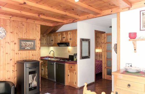 Paquier Apartment | Beautiful apartment for 4 guests with WIFI, TV, balcony, pets allowed and parking
