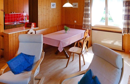 Elm Apartment | Beautiful apartment for 7 people with WIFI, TV, patio, panoramic view and parking